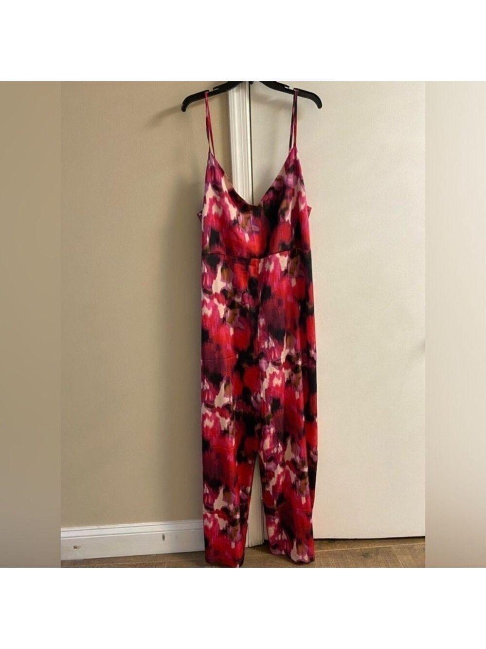 Forever 21 Red and Pink Floral Jumpsuit 2X NWT